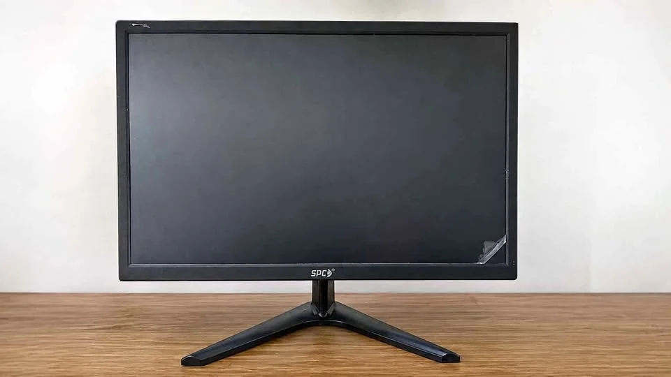 LAYAR MONITOR SPC 19"